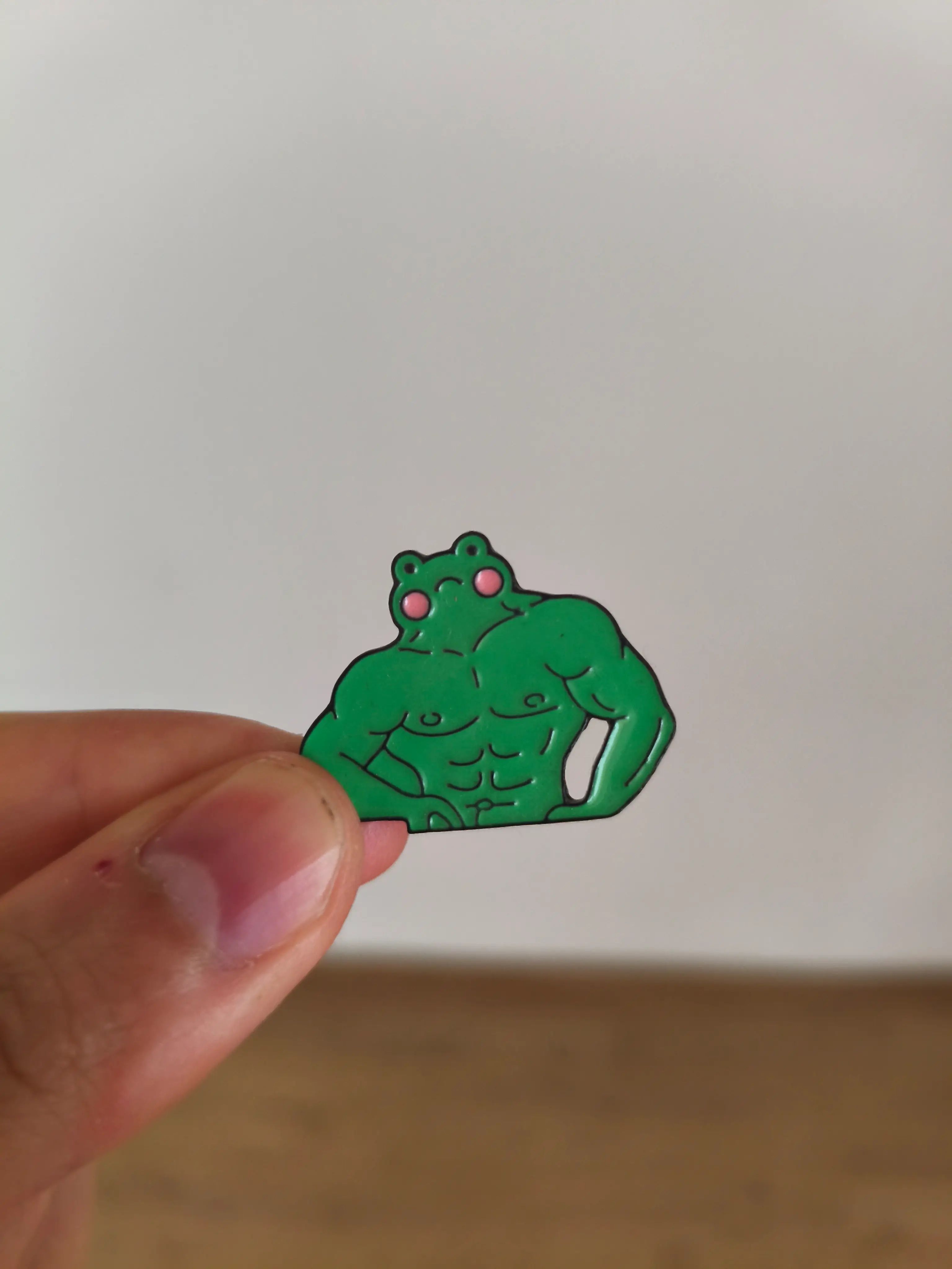 Musclular pin