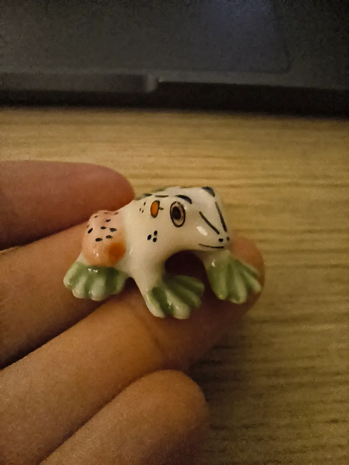 Small ceramic frog